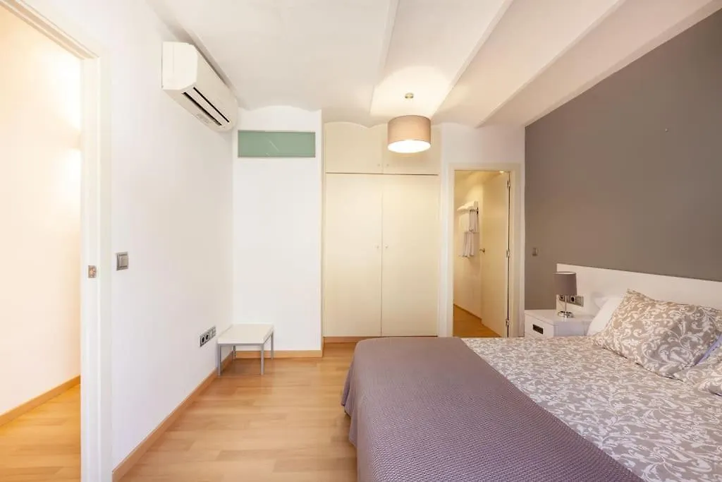 Beautiful Apartment In Abat Street By Batuecas Tarragona Spain